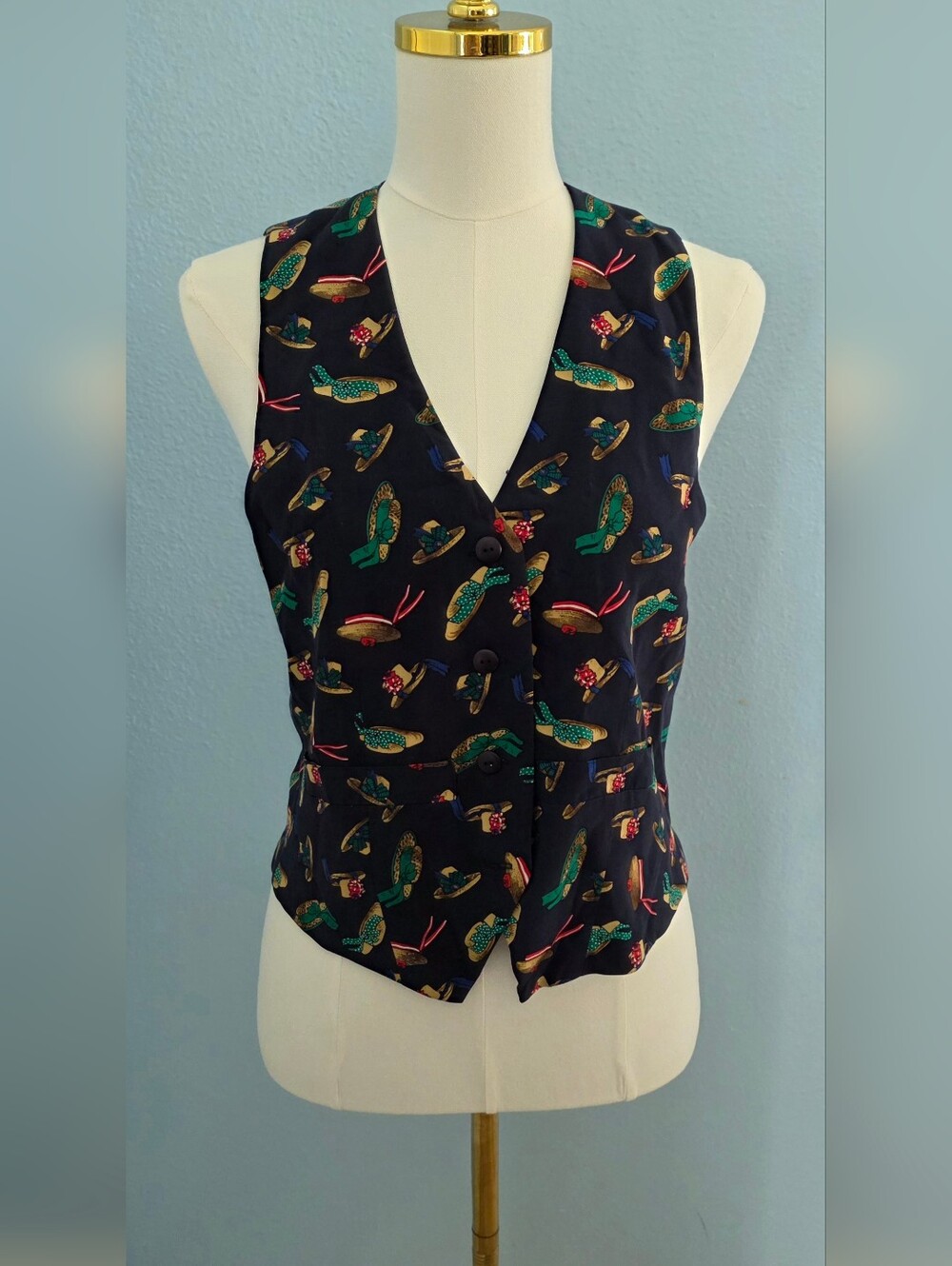 Women's Button-Front Vest with Hat Print